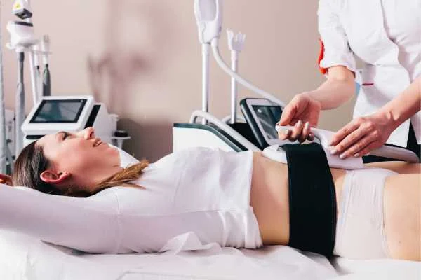 woman having body sculpting to help improve her body image and her mental health Sunderland